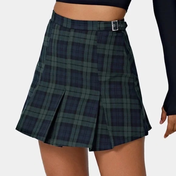 HALARA Dresses & Skirts - Women’s Halara Everyday High Waisted 2 in 1 Active Pleated Mini Skirt Size XXS